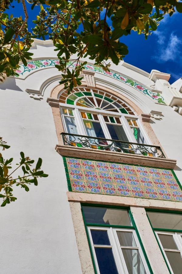 Vila Branca Guesthouse - Palacete 피게이라다포즈 외부 사진